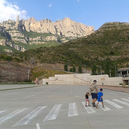 アパートメンツ モー Monistrol de Montserrat エクステリア 写真