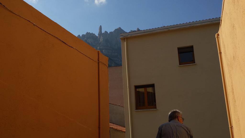 アパートメンツ モー Monistrol de Montserrat エクステリア 写真
